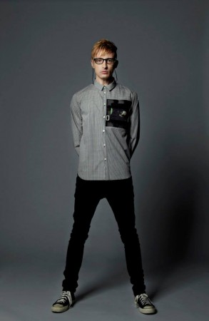 Brand by Neo resistance